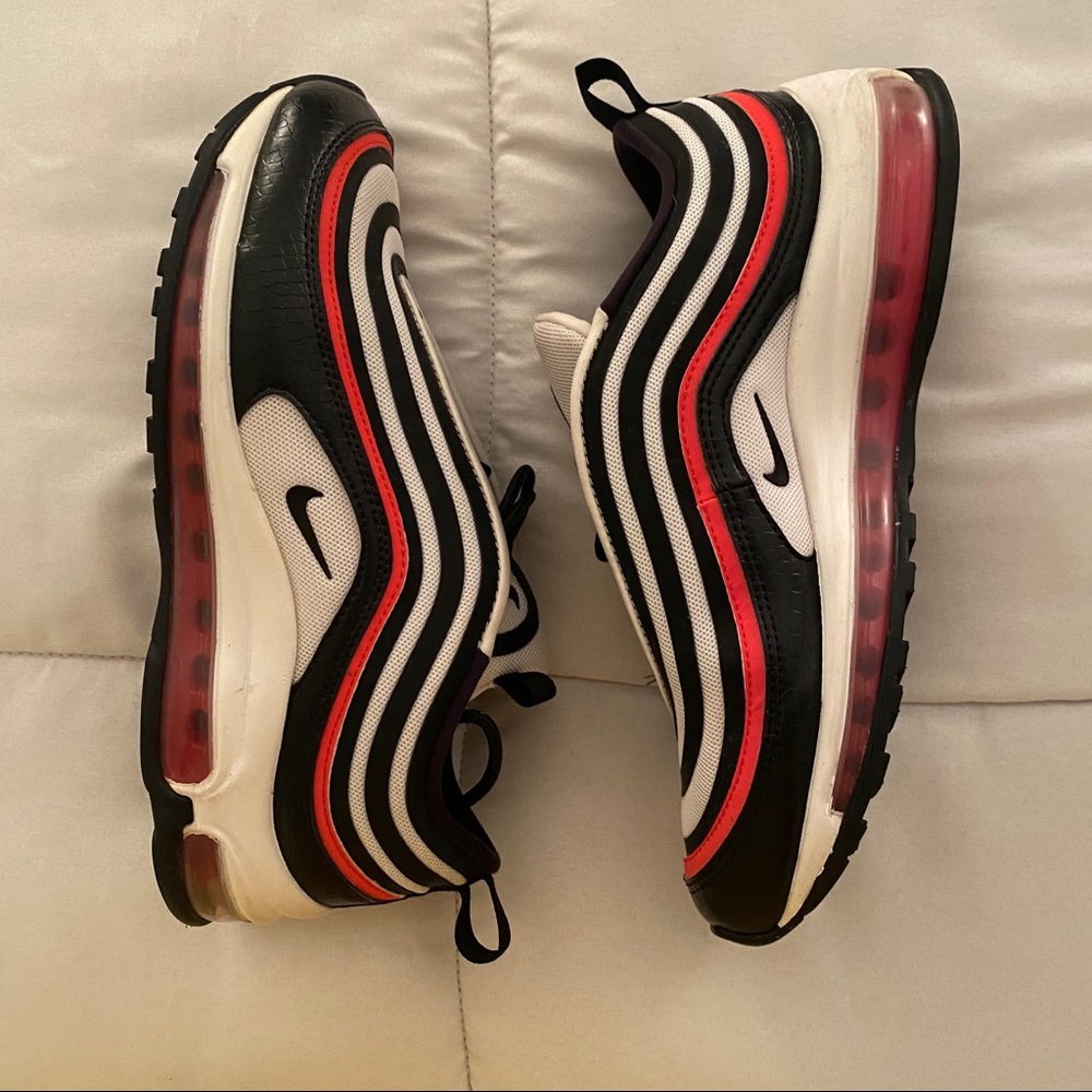 BLACK WHITE RED AIR MAX 97